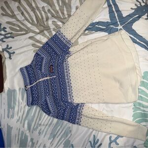 Vineyard Vines Blue and Cream Turtleneck Sweater